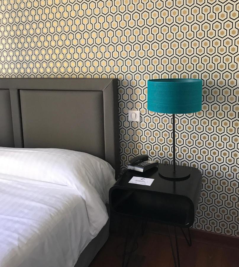 Le Grand Hotel Sète Exteriör bild