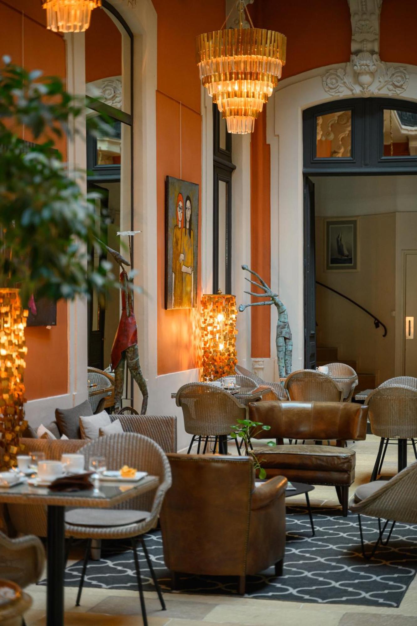 Le Grand Hotel Sète Exteriör bild